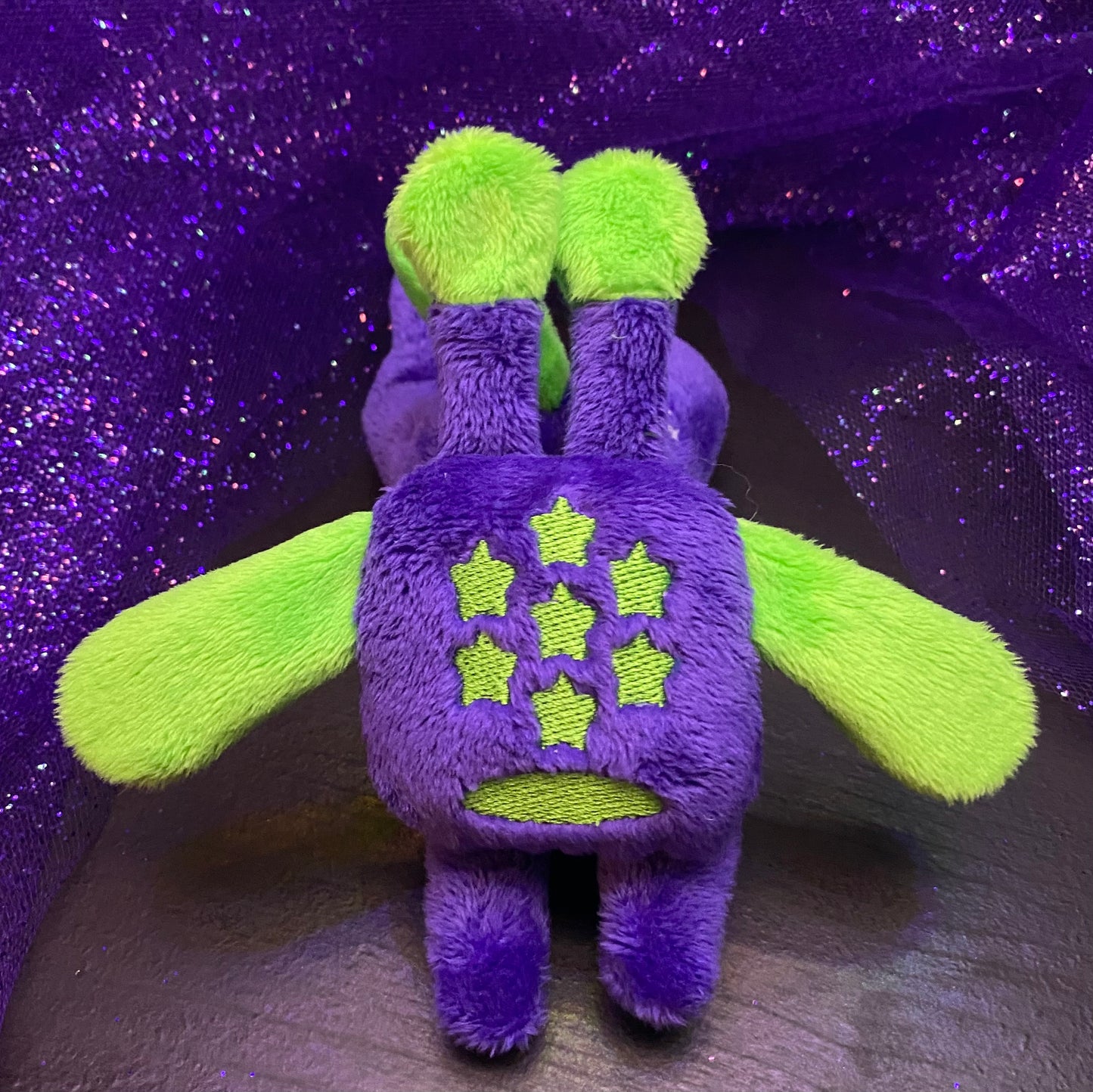 Alien PUPP13 Beanie Plushie Litter: 1NVAS1ON